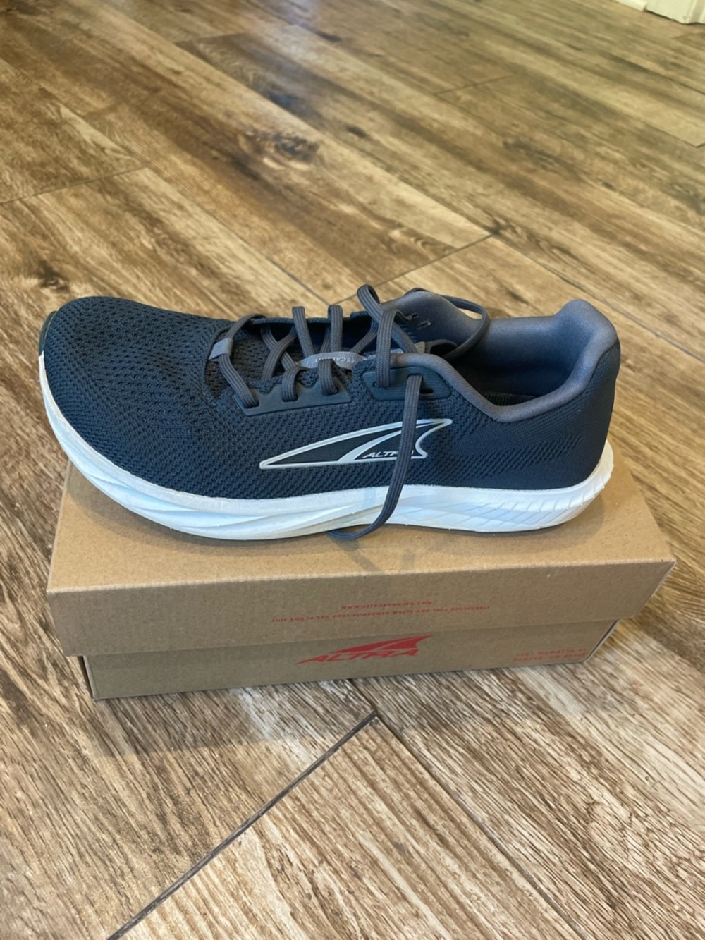 Altra Escalante 4 Women's  Running Shoe